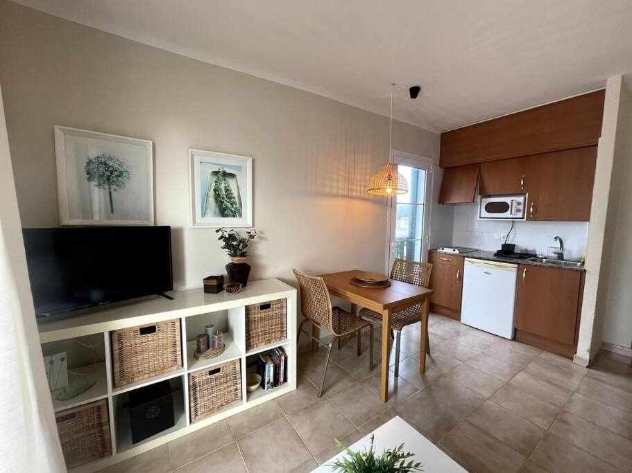 Macarella Apatamento Con Piscina Apartment Cala'N Blanes  Bagian luar foto