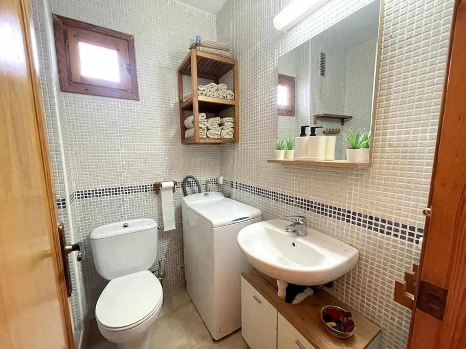 Macarella Apatamento Con Piscina Apartment Cala'N Blanes  Bagian luar foto